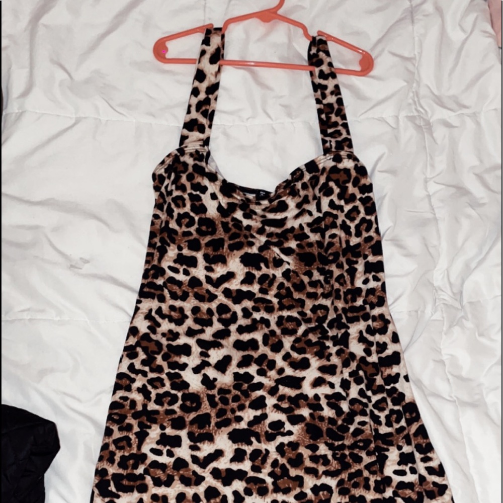 SIZE L: Cheetah Print Dress